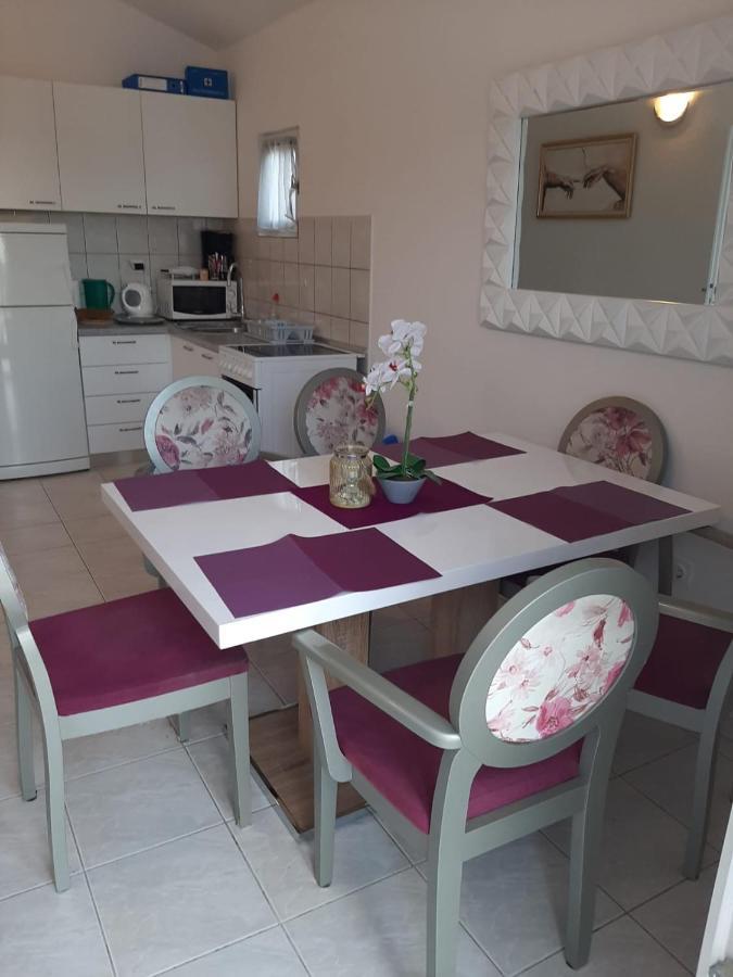 Apartment Milica *